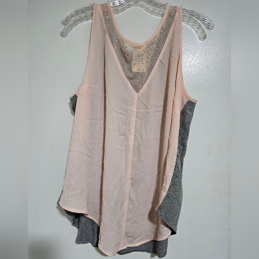 NWT Torrid Light Pink/Gray Rhinestone Tank Top